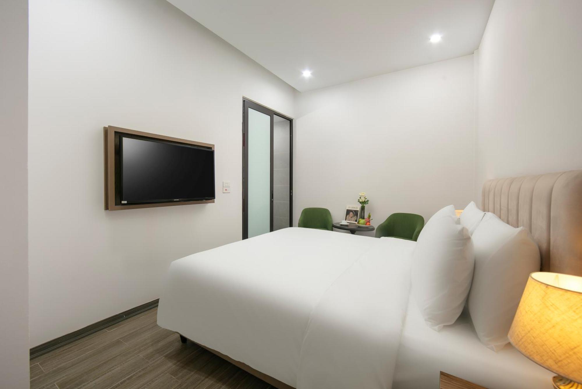 Hanoi Heritage Corner Hotel & Spa Exterior photo